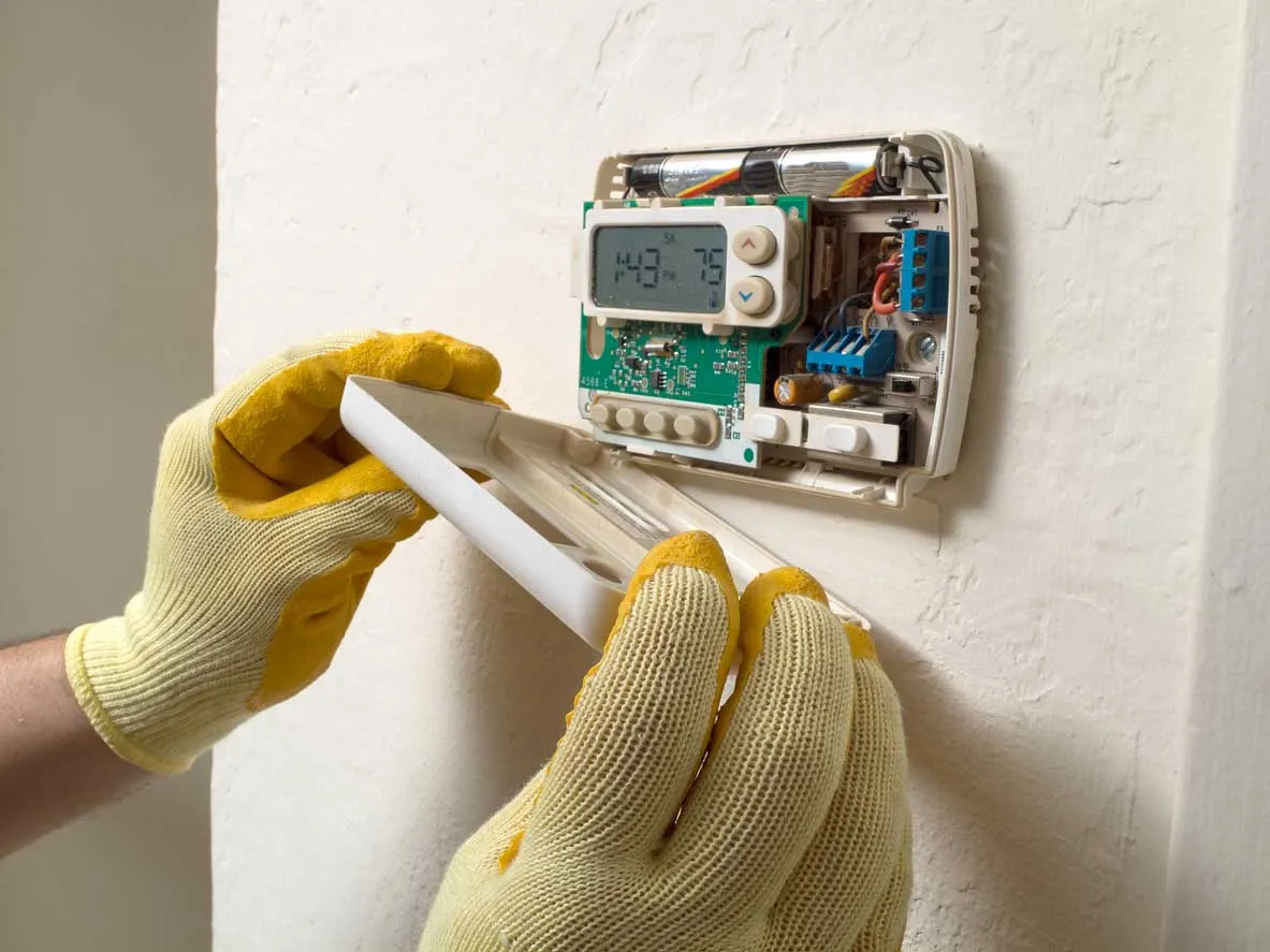 ac thermostat problems in dubai